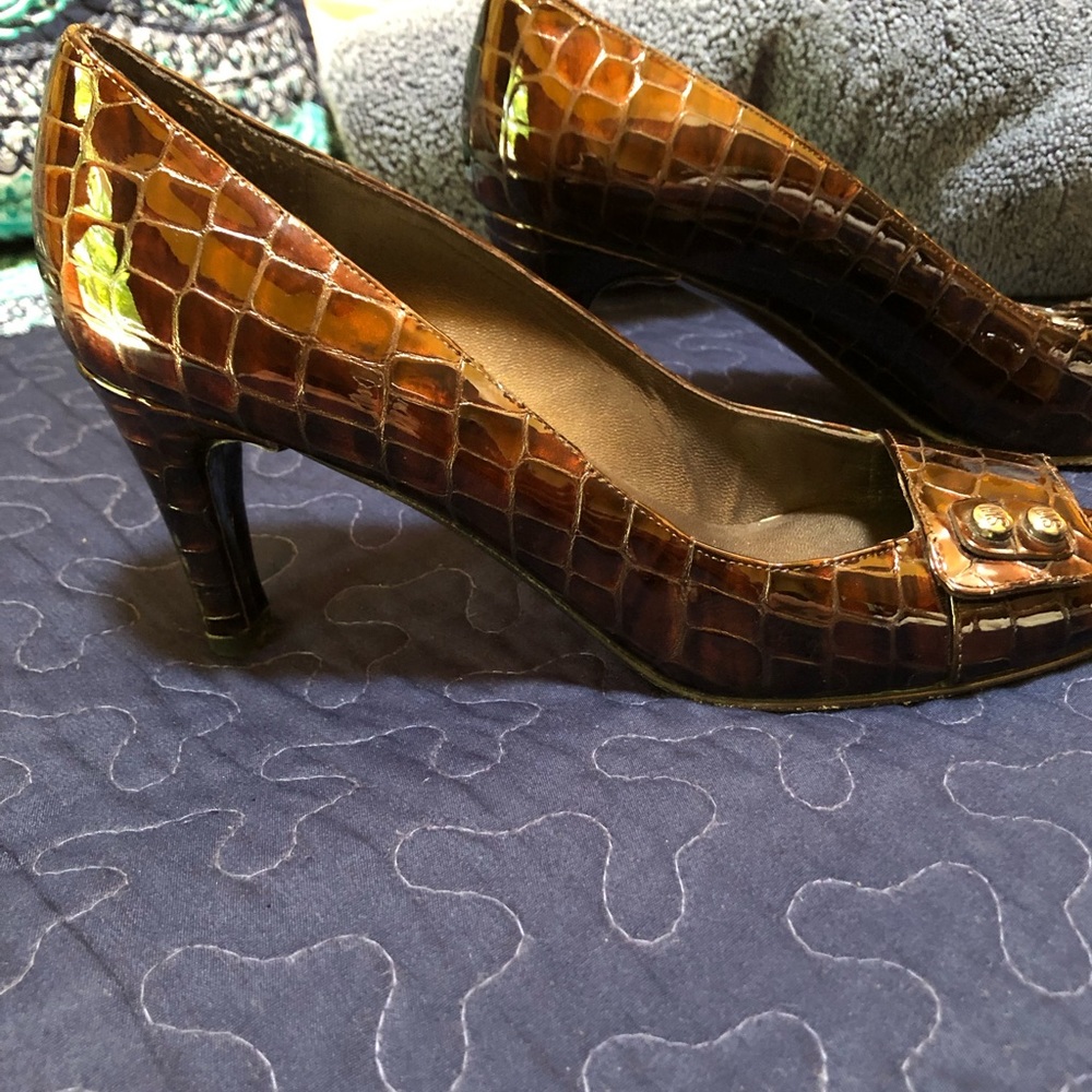 Stuart Weitzman open toe heels - Picture 4 of 5